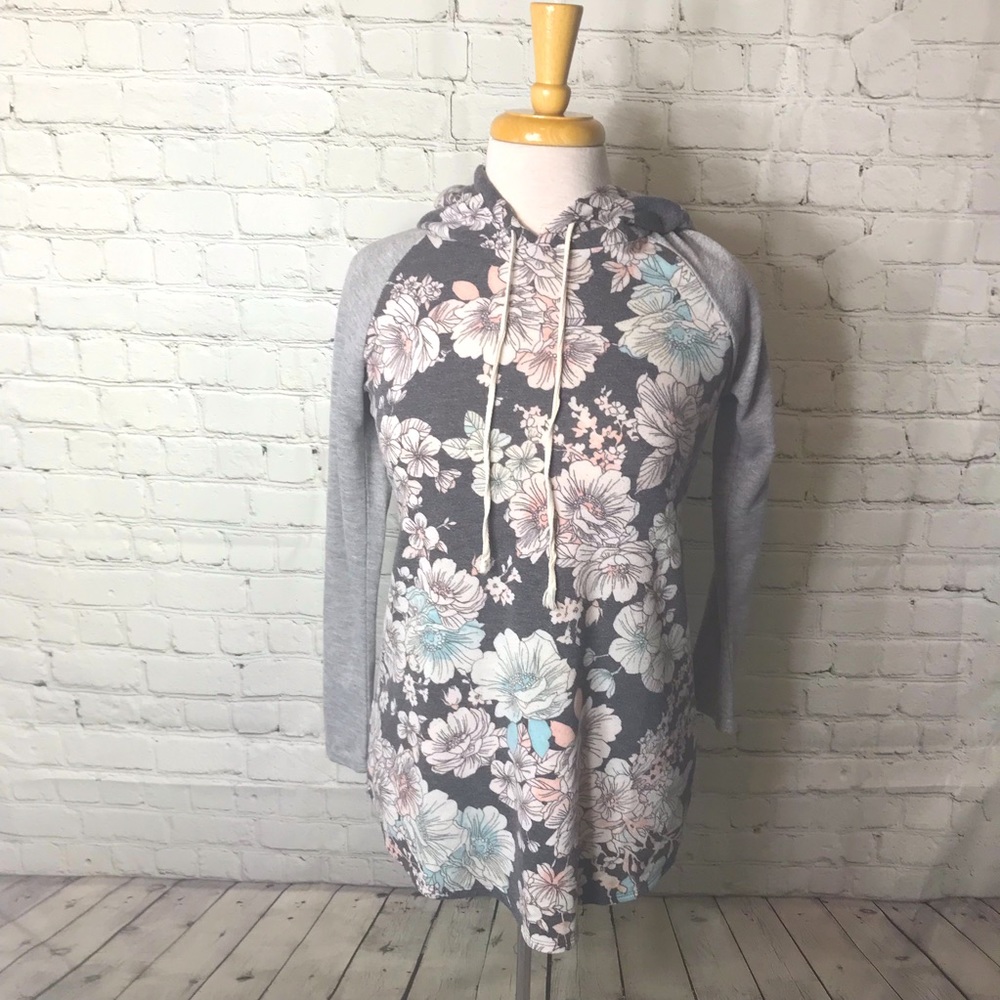 Chris & Carol grey  floral hoodie tunic